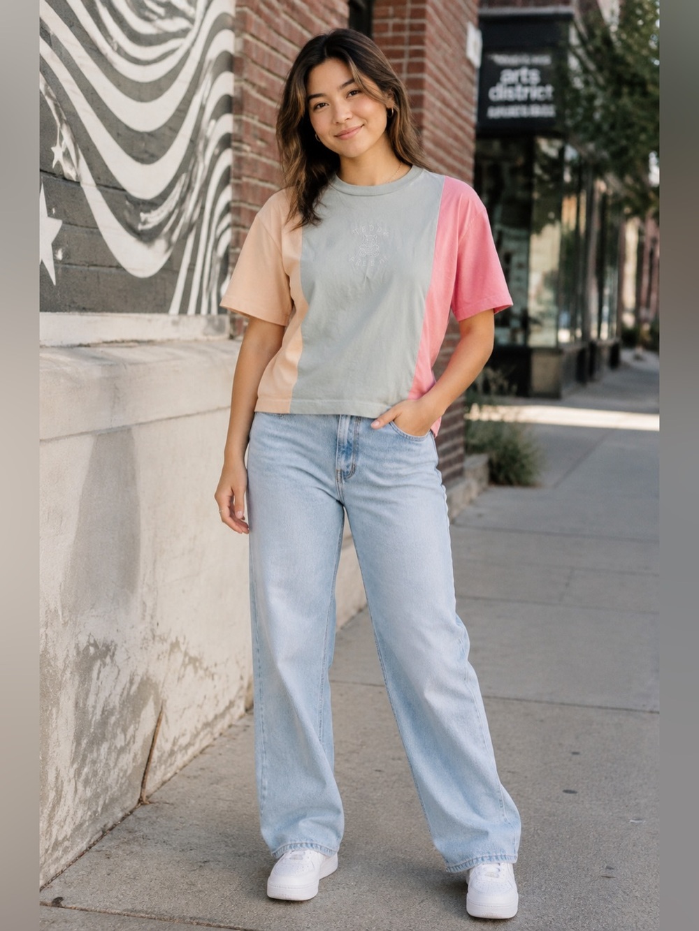 Teddy Fresh Colorblock Embroidered Boxy Crop Tee Women’s Size M Pastel skater - Picture 4 of 8